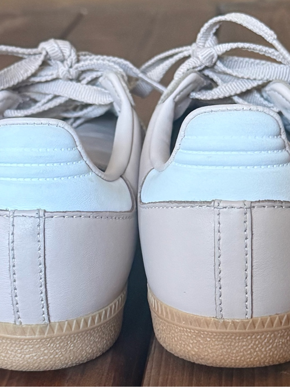 Adidas Samba OG Tan Cream Gum Sole Sneakers Women’s 8.5 men’s 7.5 - Picture 4 of 6